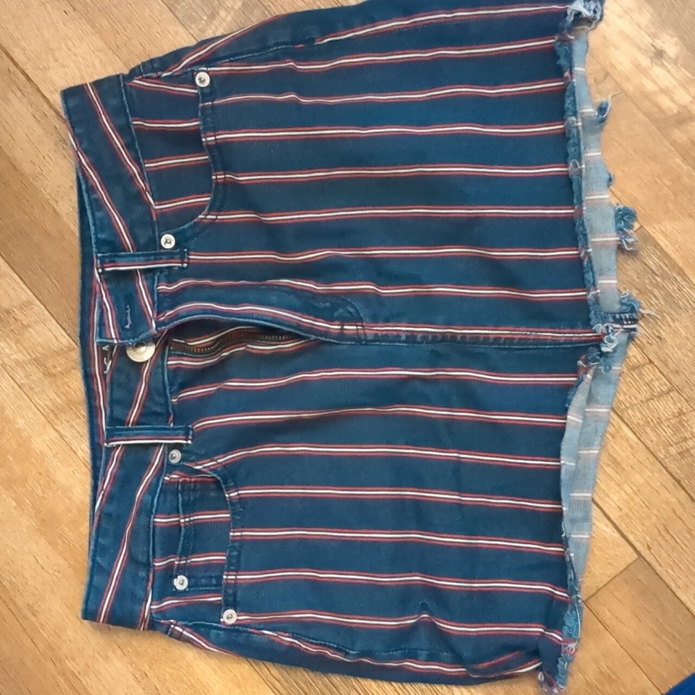 AE mini skirt